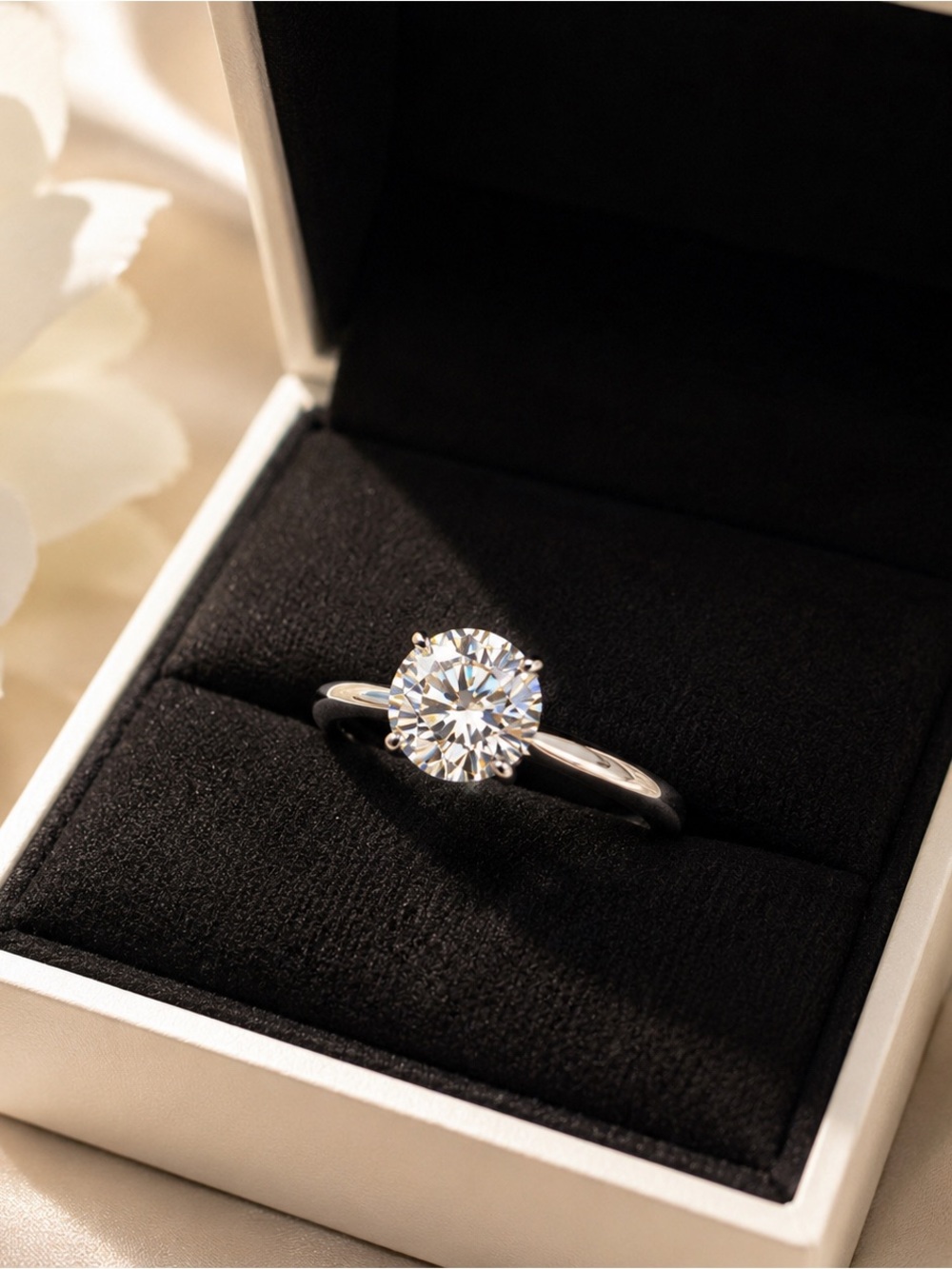 1Ct Moissanite Engagement ring, size 6, item 3439